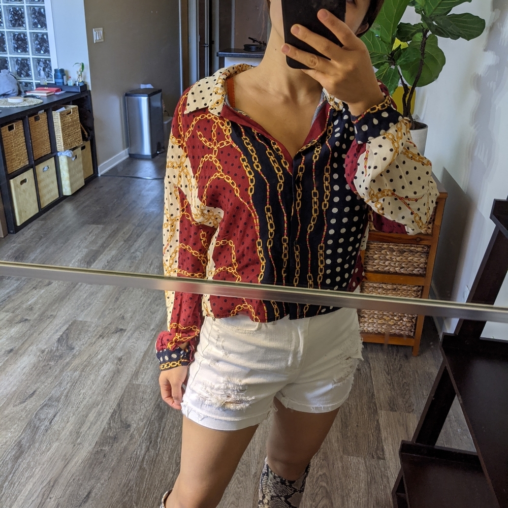 Zara holiday buttons down shirt